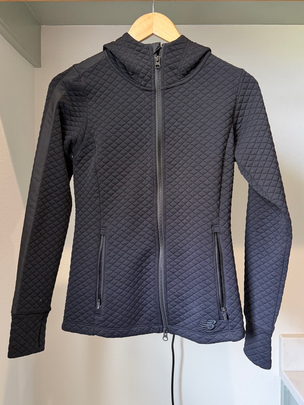 NWOT New Balance Women's Quilted Black Full-Zip Hoodie Jacket